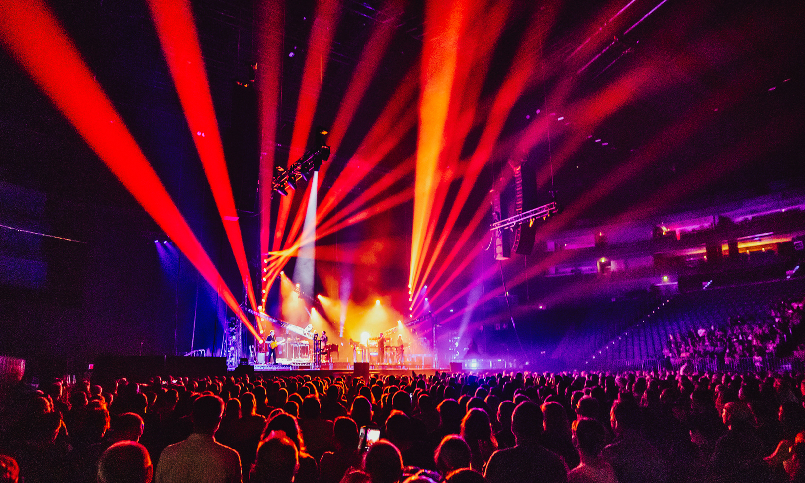 Lichtshow auf Schillerkonzert in Lanxess Arena